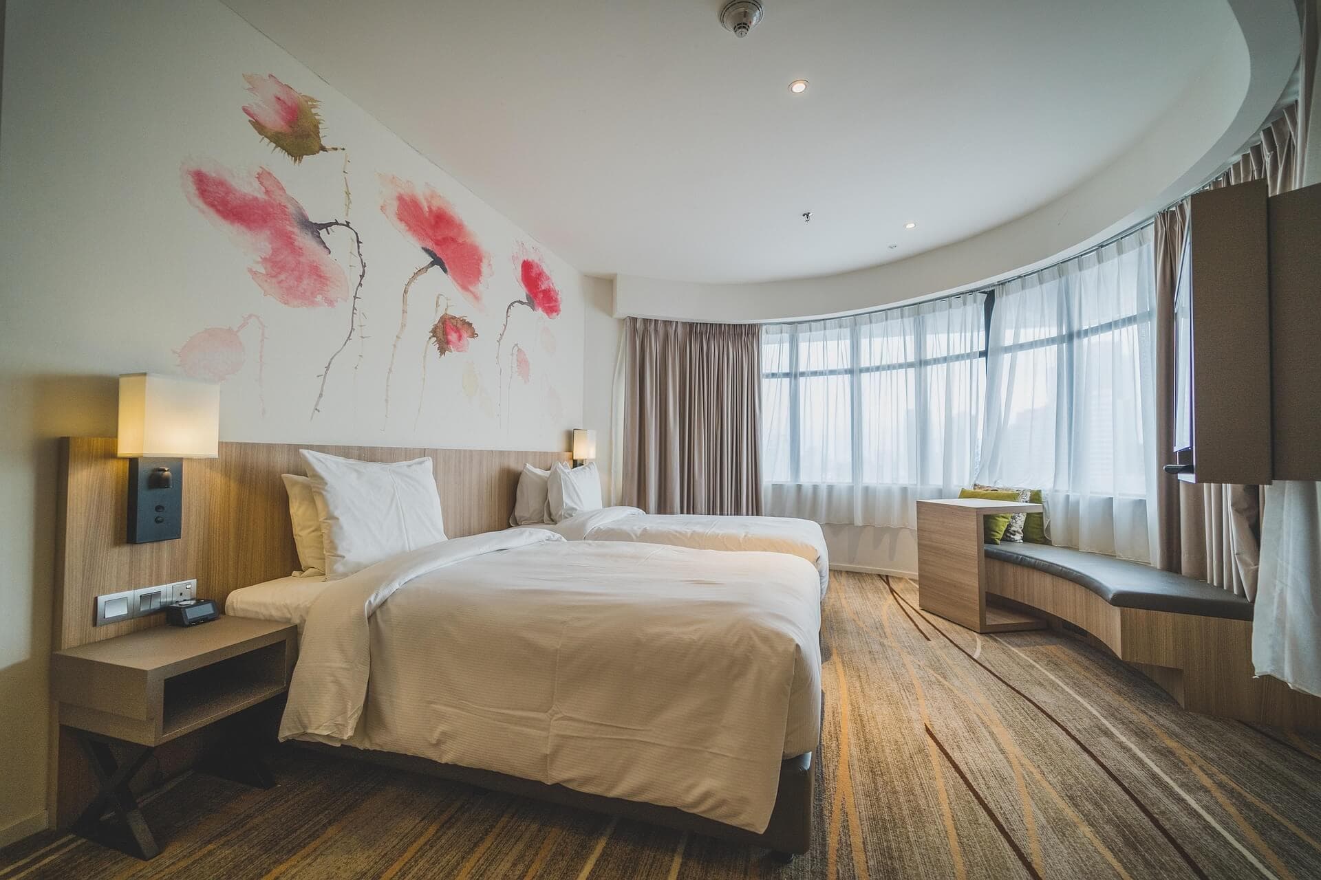 tianya1223-hotel-6878054_1920